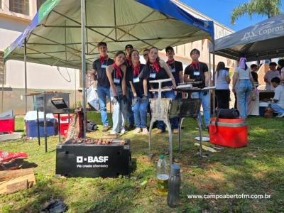 Feira do Empreendedorismo do ColÃ©gio Laranjeiras foi mais um sucesso em vendas e participaÃ§Ã£o